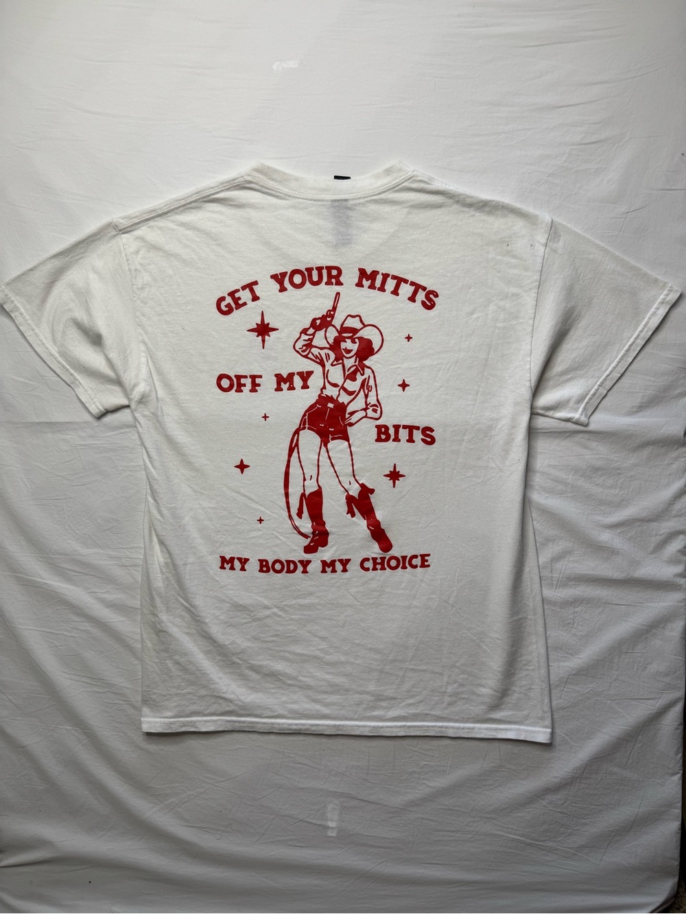 Pro Choice - Feminist Vintage Graphic Design T-shirt - Picture 6 of 7